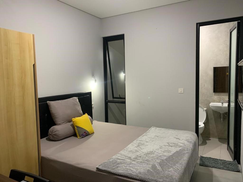 Cozy Puri Hotel Jakarta Eksteriør billede